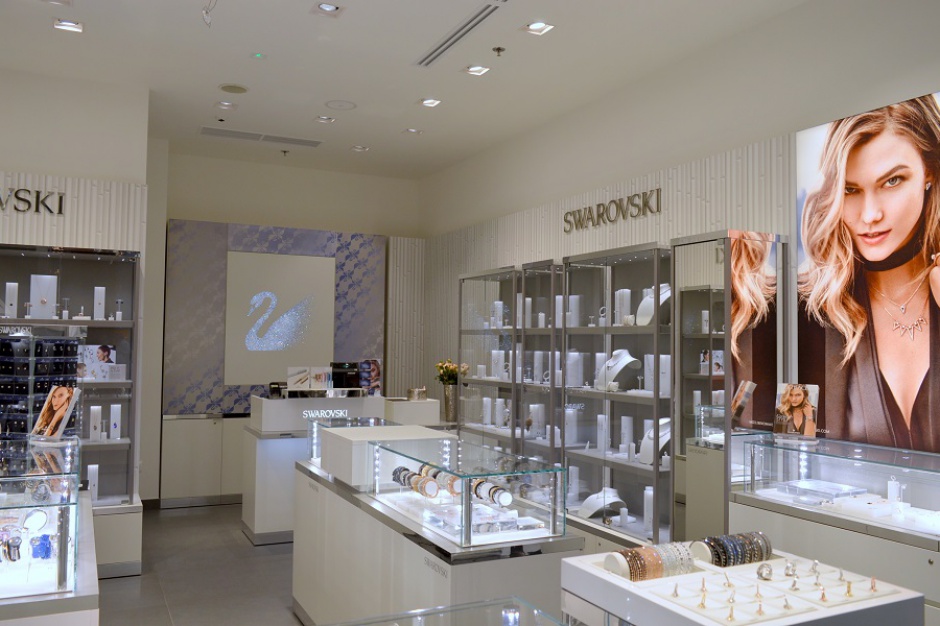 salon Swarovski, mat. prasowe Kryształowy salon powraca na plan Manufaktury