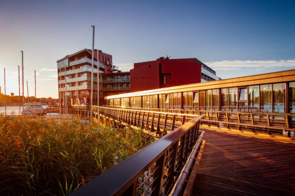 Hotel Mikołajki Designerska i funkcjonalna. Zobacz, jak wygląda najważniejsza inwestycja Hotelu Mikołajki