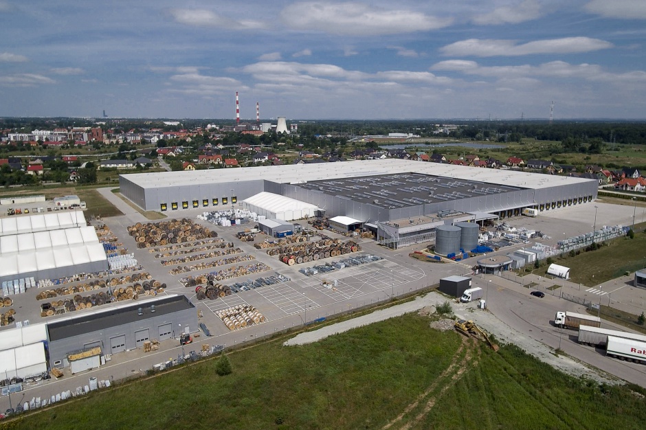 Logistyka dla e-handlu. Obiekt czeka na klientów