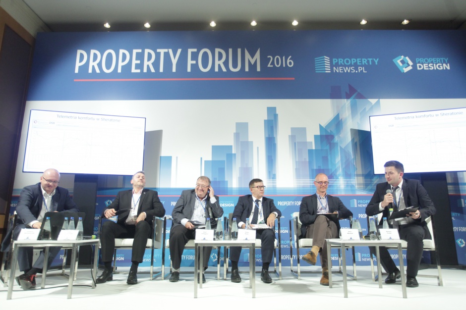 Paneliści sesji "Tanie zarządzanie? Nie tędy droga" Tanie zarządzanie? Tylko na tym stracisz - relacja z Property Forum 2016