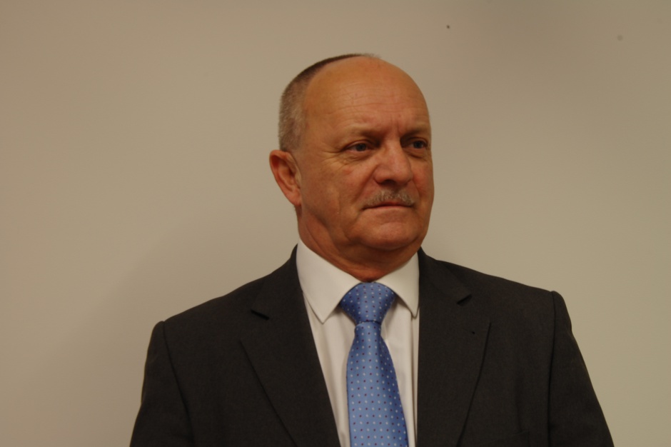 Tadeusz Szczęsny, Impel Hotel w dobrych rękach