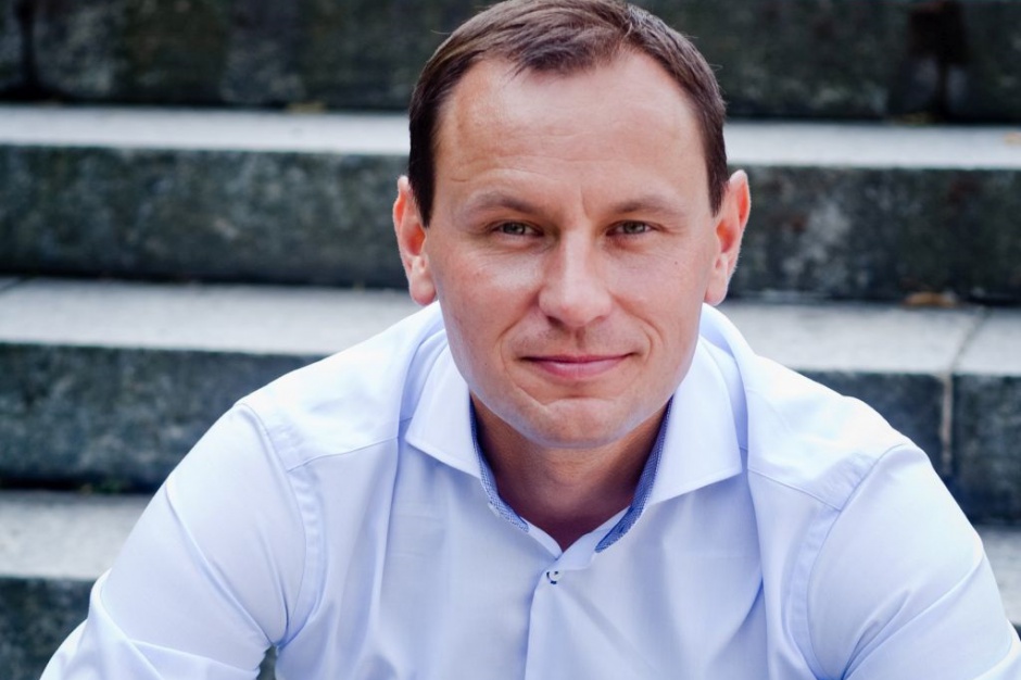 Mariusz Kulik KiK w 150 lokalizacjach