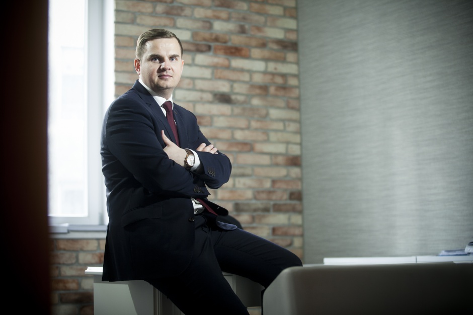 Krzysztof Grucela, prezes zarządu spółki City Level Vector+ bramą do śródmieścia Warszawy