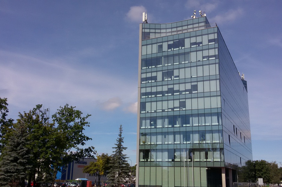 Park Biznesu Teofilów Polkomtel na dłużej w Parku Biznesu Teofilów