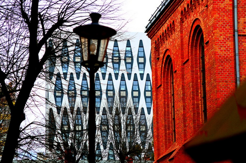 Poznań, widok na Nobel Tower Centrum Zaawansowanych Technologii, fot. Pixabay Poznań biurami stoi, ale apetyt wciąż rośnie