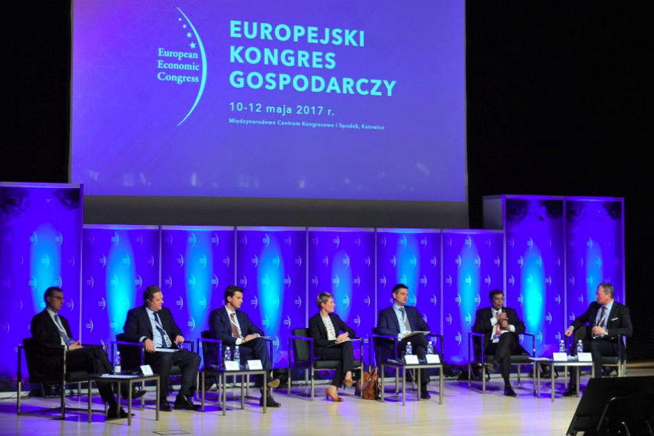 Sesja "Przede wszystkim inwestycje" podczas IX Europejskiego Kongresu Gospodarczego EEC 2017: Drogi do inwestycji prowadzą do Polski