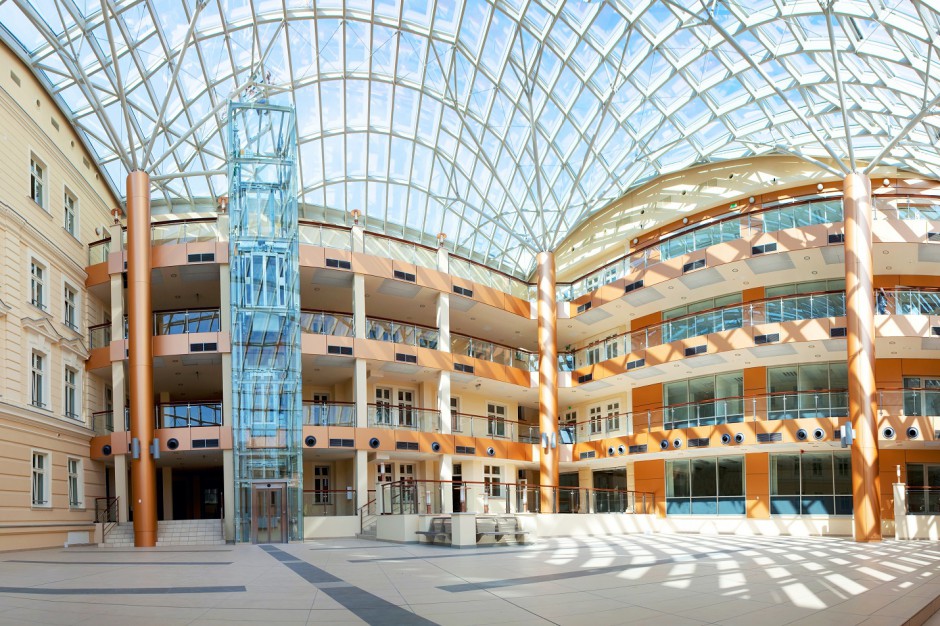 Letia Business Center Mercedes otworzy biuro w legnickim biurowcu
