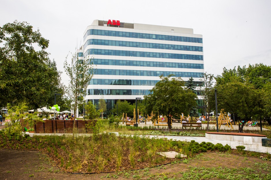 Biurowie AXIS Kraków ABB zostaje w biurowcu AXIS