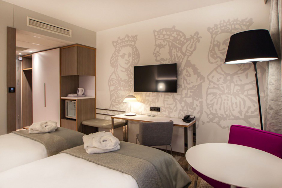 Hotel Mercure Kraków Centrum Krakowski hotel w zielonym blasku
