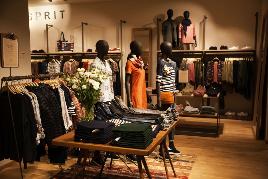 Esprit w Sadyba Best Mall Kalifornijski szyk w Sadyba Best Mall