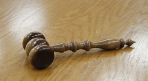 Sąd w Kalifornii nakazał Uberowi i Lyftowi zatrudnienie kierowców na etat