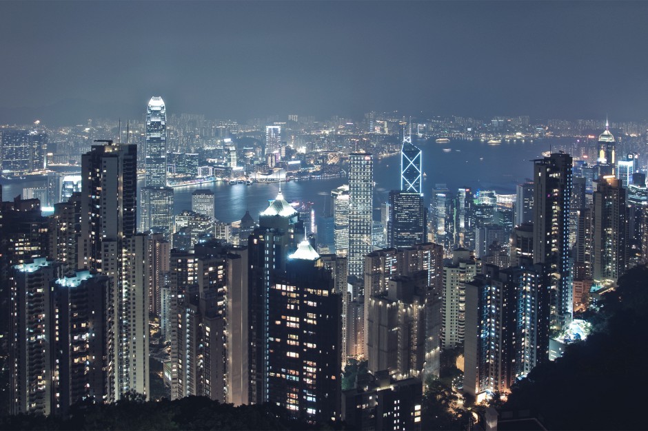 Hongkong, fot. Unsplash Rekordowa cena za wieżowiec The Center w Hongkongu