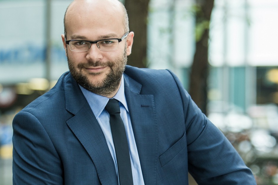 Jarosław Pilch, dyrektor działu powierzchni biurowych, Savills Warszawa coworkingiem stoi. Powierzchnia elastycznych miejsc pracy rośnie