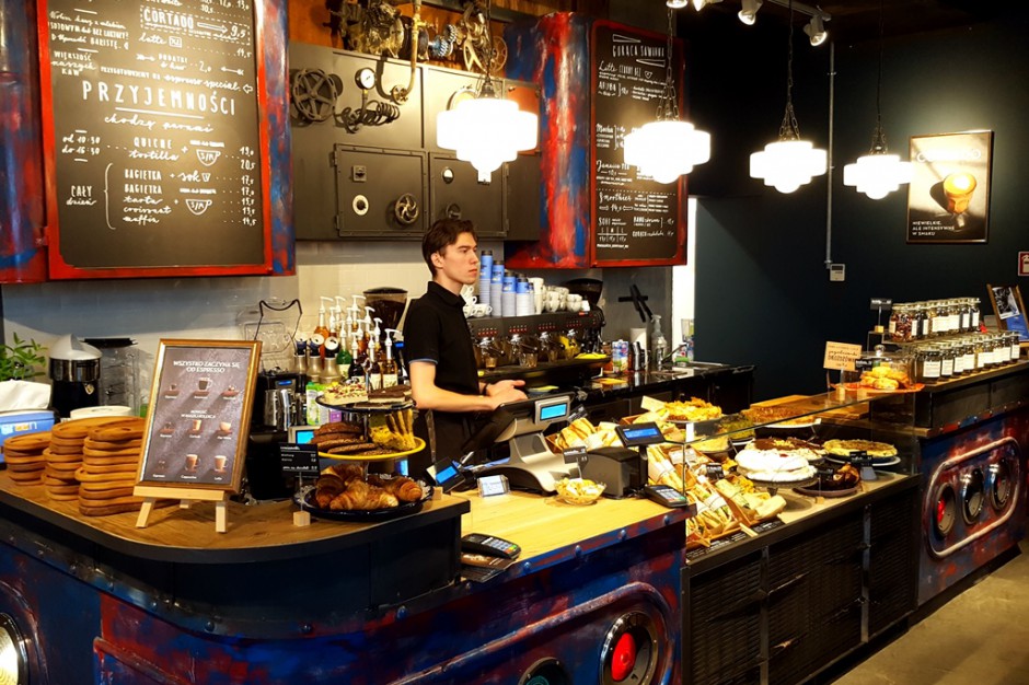 Green Caffè Nero Green Caffè Nero otwiera drugą kawiarnię w Krakowie. Inną niż wszystkie