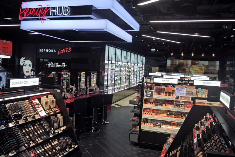 Fot. materiały prasowe Nowy koncept popularnej perfumerii w Serenadzie