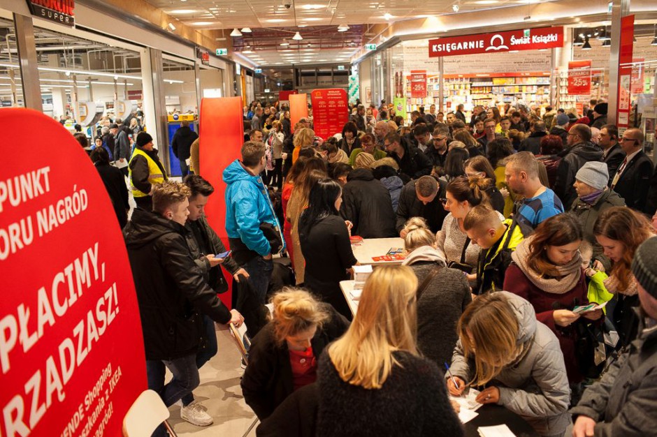 Skende Shopping Tłumy na otwarciu Skende Shopping