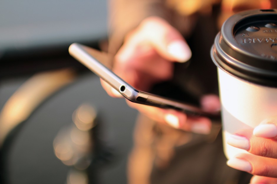 fot. mat. prasowe Jak wykorzystać Black Friday, Cyber Monday i święta? Sklepy wysyłają rekordowe liczby SMS-ów