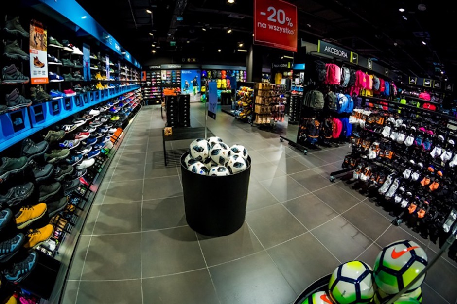 Go store. Go Sport Польша. Спортмастер в Польше. Магазины go Sport. Магазины go Sport Польша.