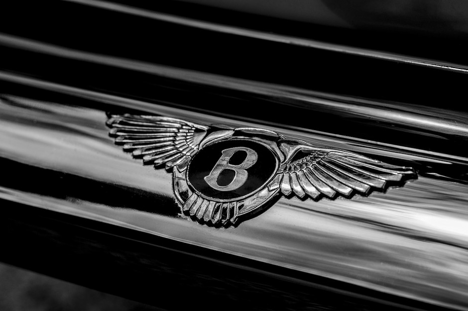 Bentley, Pixabay Bentley wjeżdża do Katowic