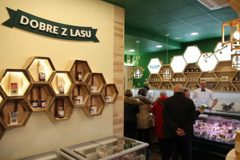 Sklep "Dobre z lasu" (mat. pras.) ”Dobre z lasu” hitem sprzedaży – powstaną nowe sklepy i punkty w galeriach