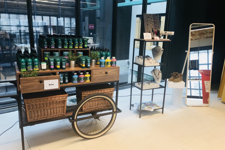 Fot. Hala Koszyki Ostatnie dni wielkanocnego POP-UP Store w Hali Koszyki