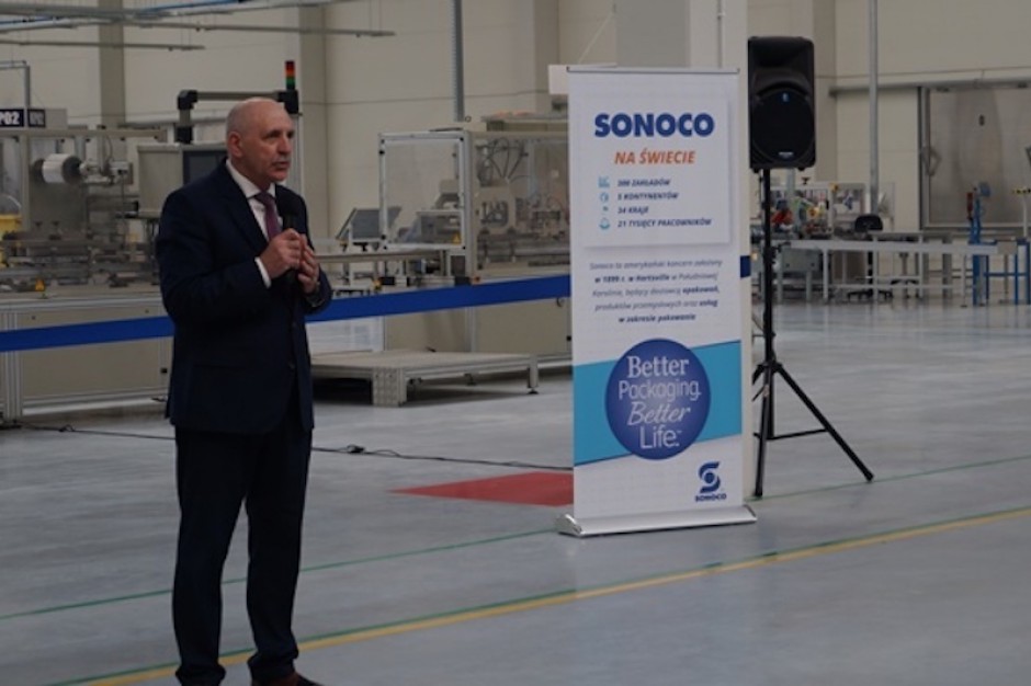 Bogdan Jarota podczas ceremonii otwarcia zakładu Duży kontrakt otworzył drzwi do nowej inwestycji Sonoco pod Strykowem