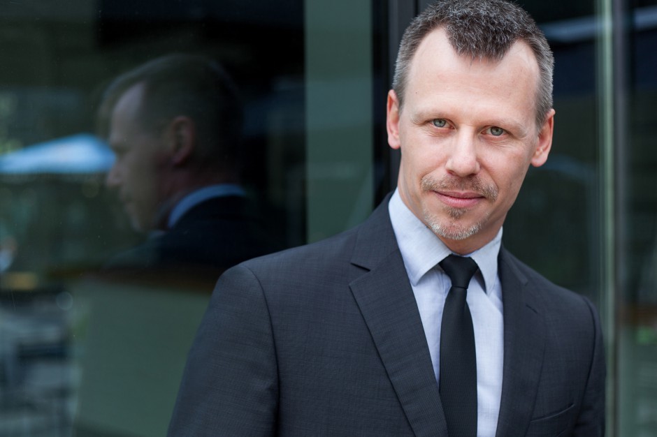 Szymon Łukasik, Cresa Polska Polskie centra handlowe są wyzwaniem dla zagranicznych marek