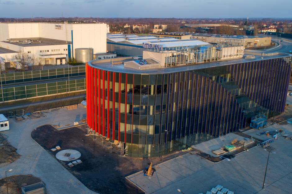 Fot. Transfer Multisort Elektronik Łódzki gigant inwestuje w nieruchomości. Powstają nowoczesny biurowiec i centrum logistyczne