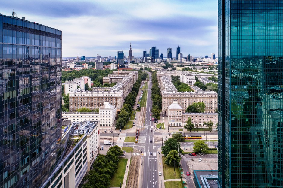 Warszawa, mat.fot. Walter Herz Deficyt gruntów przynosi zaskakujące projekty