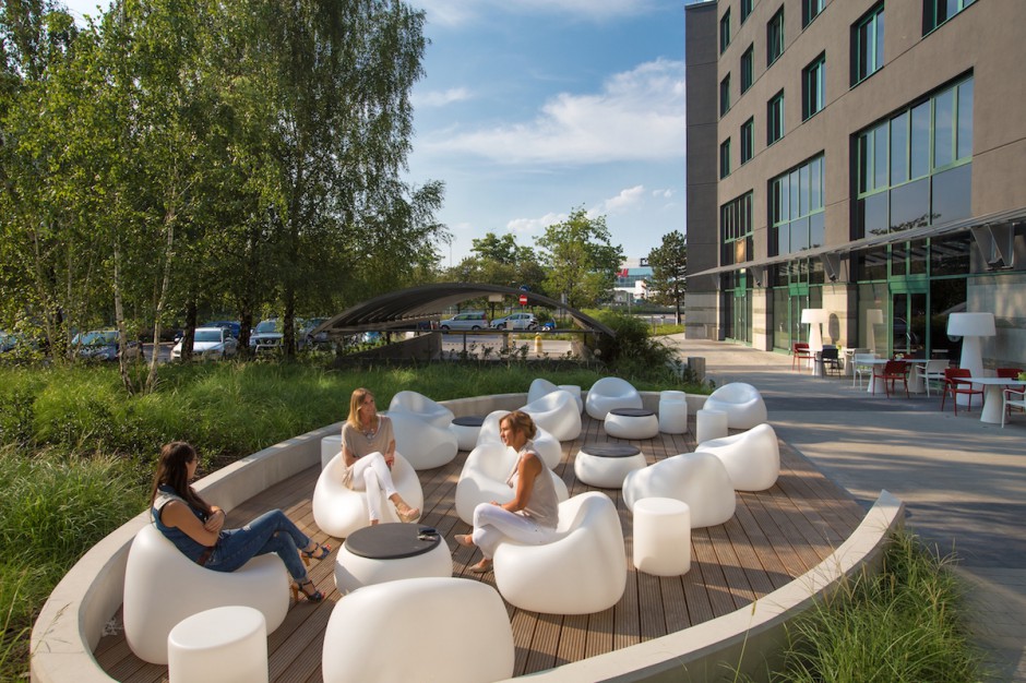 mat.pras. Włoskie klimaty i niezwykła szkoła w Adgar Park West