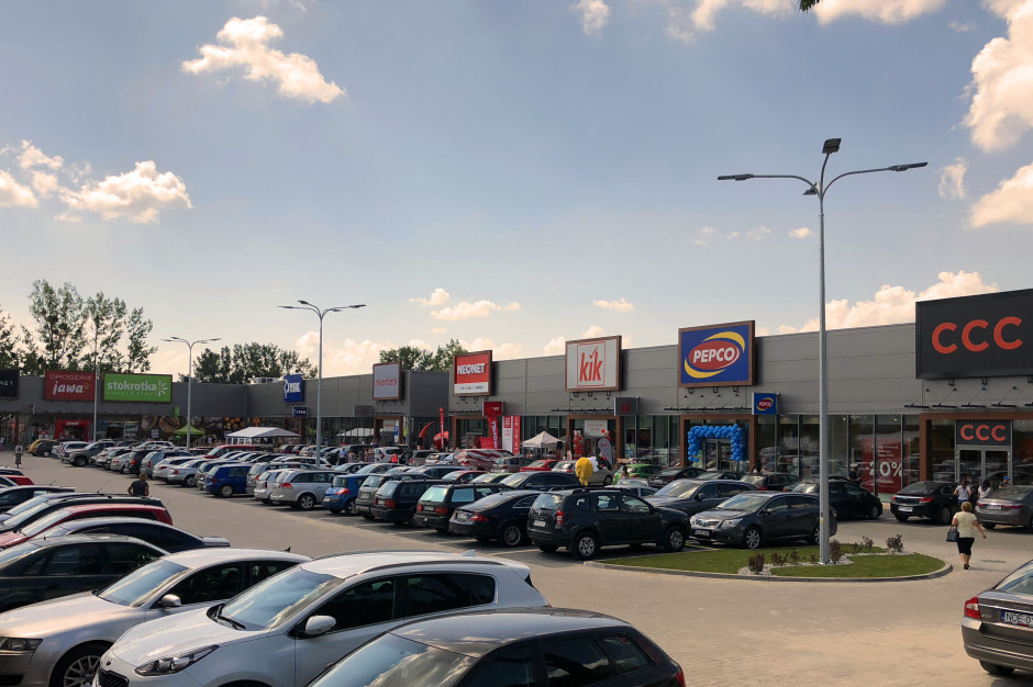 mat. pras. Więcej handlu w Olecku. Wystartował nowy park