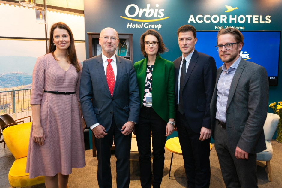 Podpisanie umowy o zarządzanie Orbis - UBM Development AG Katowice magnesem dla hotelowych gigantów. W sercu miasta stanie hotel Mercure