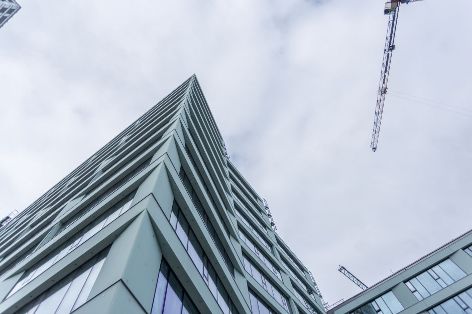 Browary Warszawskie, Echo Investment (mat.pras.) Biurowiec Browarów Warszawskich - sprzedany