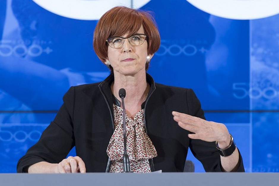 Elżbieta Rafalska. Fot. KPRM. Rynek pracy 2018 r. Najniższe bezrobocie w historii