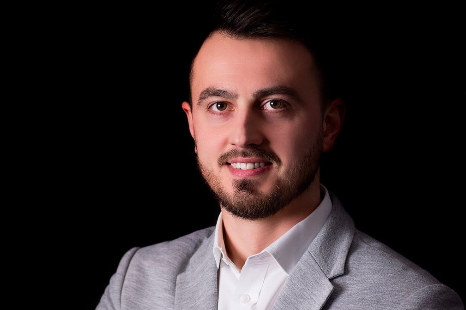 Krzysztof Butyński, managing consultant w Michael Page odpowiadający za rekrutację na rynku nieruchomości i w budownictwie. Nieruchomości tną koszty