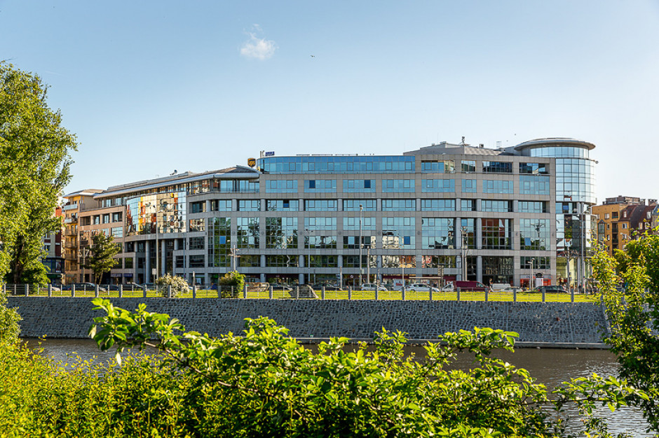 mat.pras. Nowy najemca wprowadzi się do kompleksu Bema Plaza