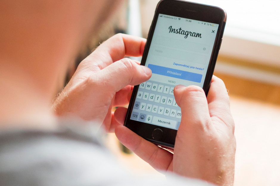 mat.pras. Facebook? Instagram? Jak radzi sobie branża nieruchomości w mediach społecznościowych