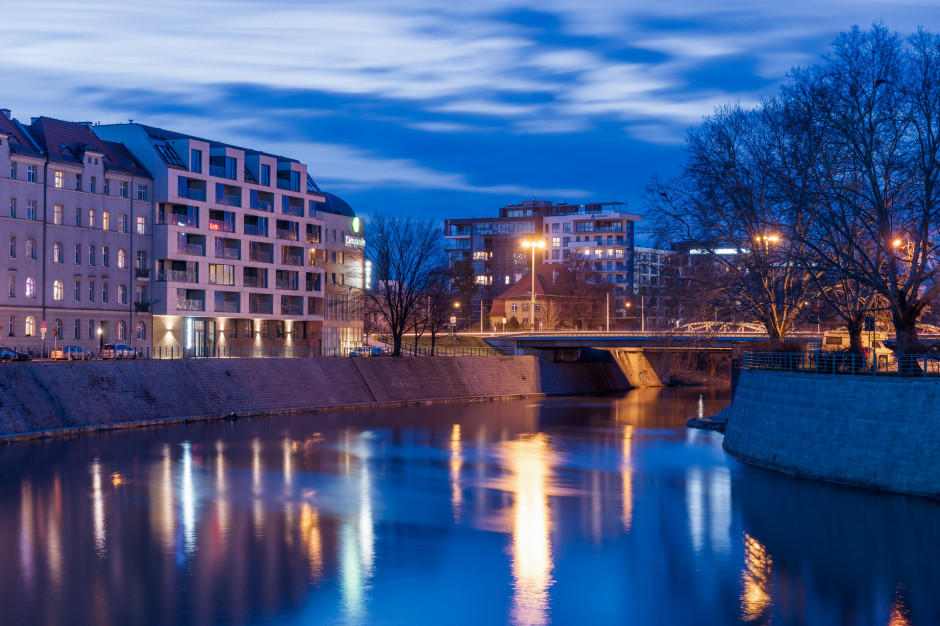Fot. Zyndrama Butikowe mieszkania typu waterfront i penthouse’y z balkonami nad samą rzeką