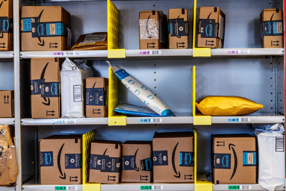 Fot. Shutterstock, Jonathan Weiss Ekolodzy przeciwko Amazon. Firma komentuje protesty i zapowiada nowe miejsca pracy