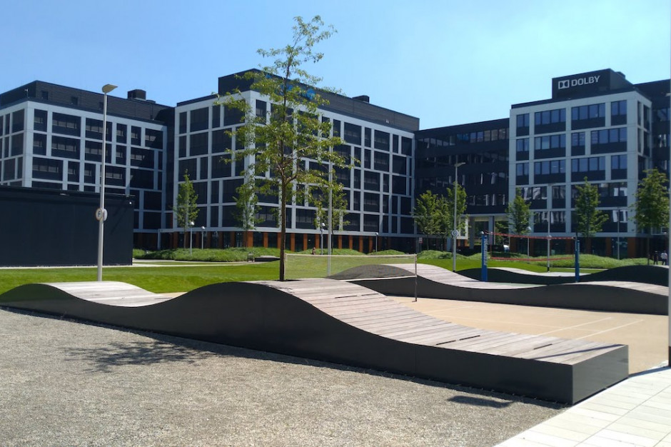 mat.pras. Nowy właściciel i nowy zarządca w biurowcach Wrocław Business Garden