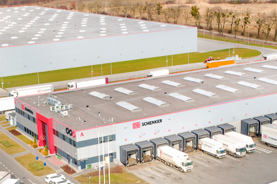 SEGRO Logistics Park Gdańsk Hines kupuje magazyny od Segro