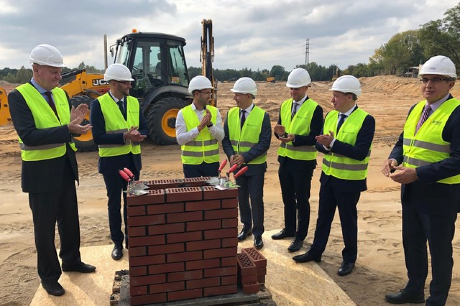 mat. pras. Ruszyła budowa Panattoni Park Toruń II. Centrum ma już pierwszego najemcę