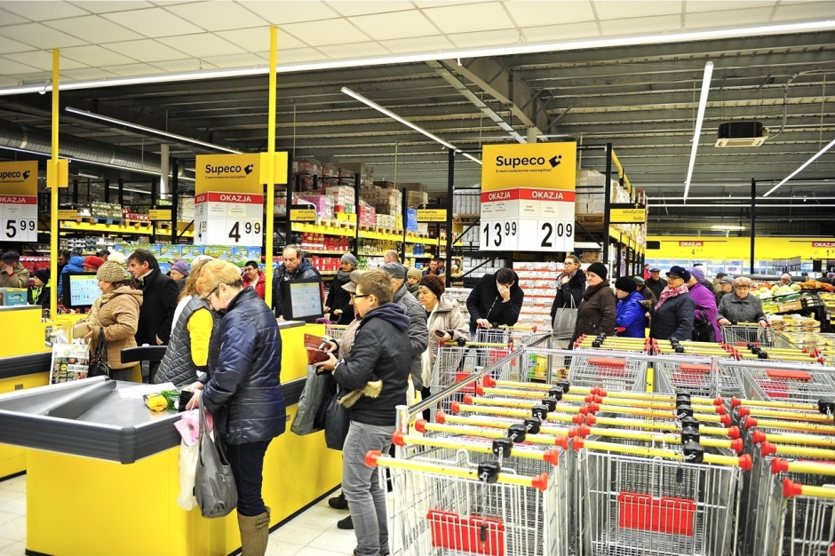 mat.pras. Carrefour przyspiesza z rozwojem nowego formatu