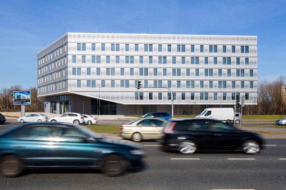mat. pras. Regus z kolejnym biurem w Warszawie