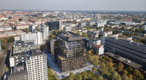 Echo nie zwalnia we Wrocławiu. Nowy biurowiec na starcie