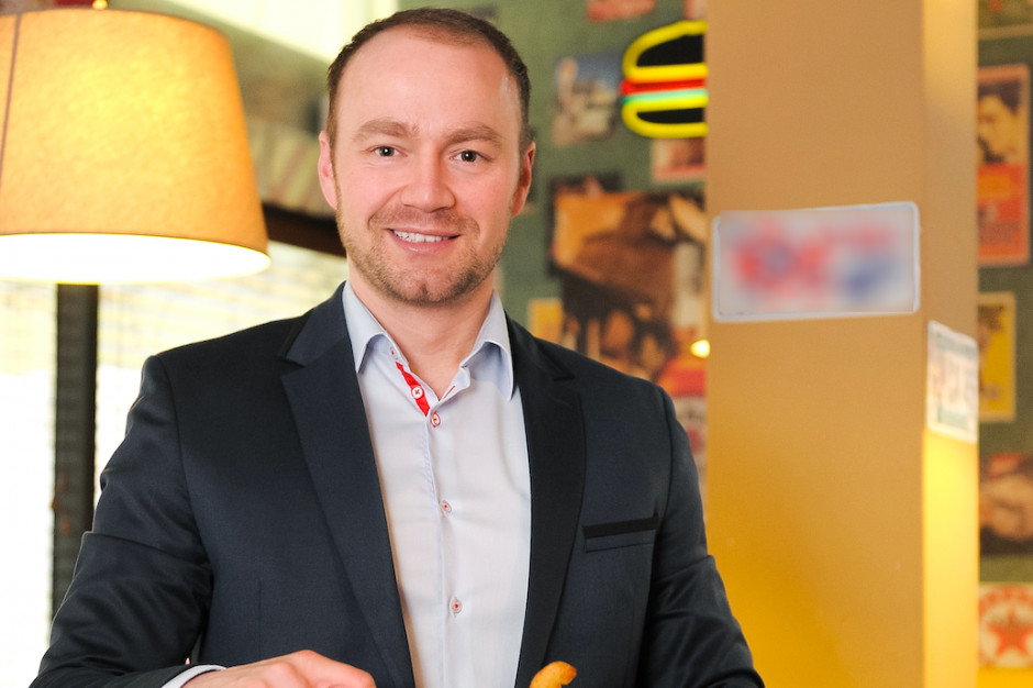 Łukasz B. Błażejewski, Dyrektor Generalny 7 Street i Meet & Fit W czasach pandemii czas nie jest sprzymierzeńcem gastronomii. Restrukturyzacja restauracji w obliczu wirusa