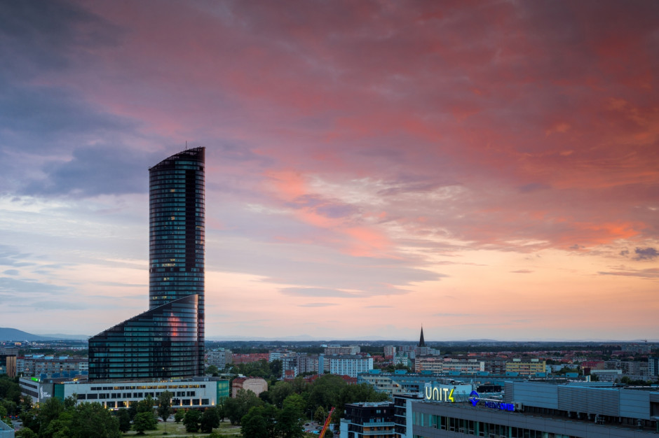Biurowiec Sky Tower Sky Tower z nowymi najemcami