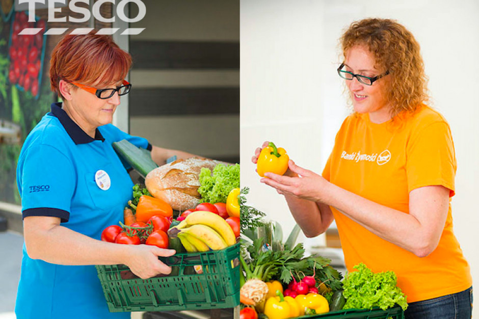20 ton żywności od Tesco dla potrzebujących Tesco przekaże 20 ton żywności dla potrzebujących