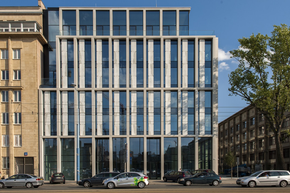 Inwestycja biurowa Yareal trafi do portfela aktywów francuskiego funduszu zarządzanego przez Amundi Real Estate Yareal sprzedaje flagową inwestycję biurową w centrum Warszawy