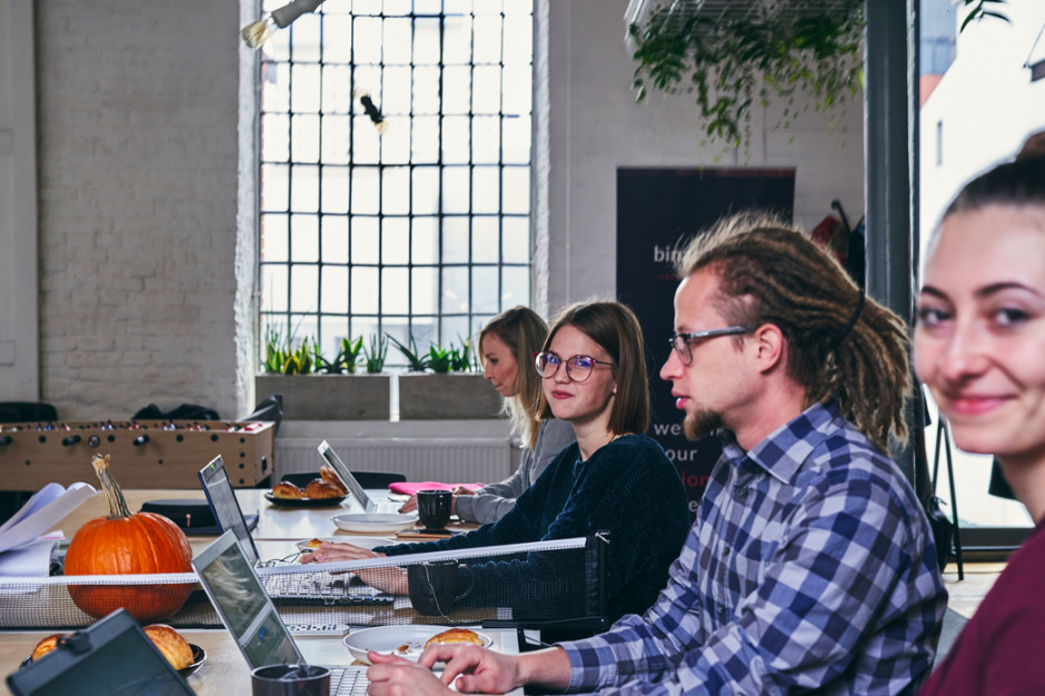 mat.pras. Przyszłość coworkingów? To, co dziś jest piętą achillesową, wkrótce będzie atutem